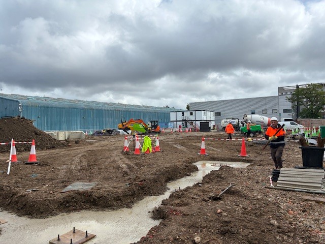 Kentish Town First steels going up.jpg