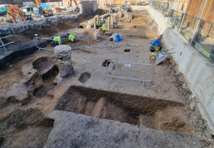 Wapping2 parallel Roman ditches.jpg