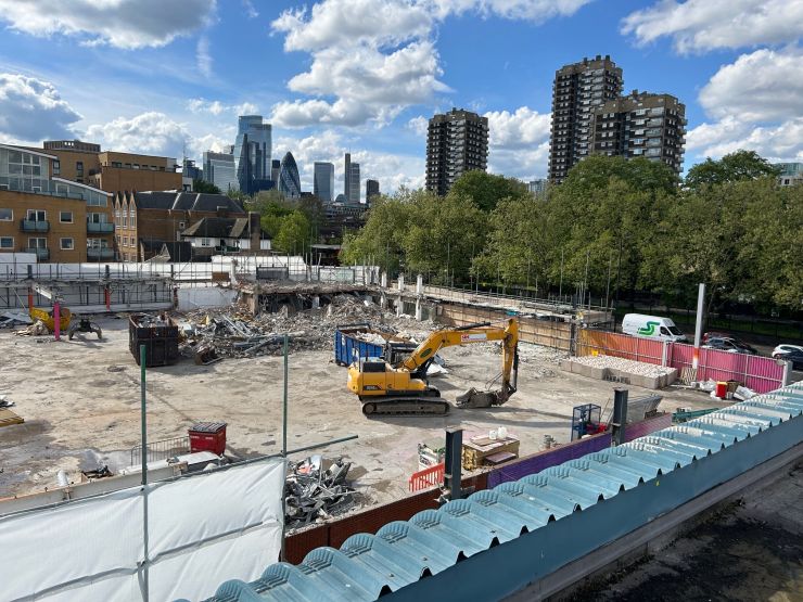 Wapping2 Demolition of upper floors nearly complete.jpg